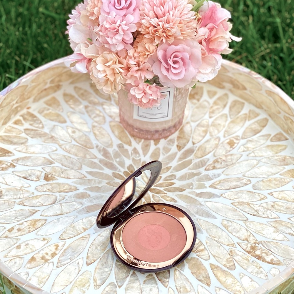 ECSTACY - Used CHEEK to CHIC swish & pop blusher. See pictures for reference.